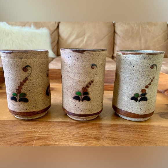 Mexican Collectible Tonala Signed Floral Pottery Cups Tumblers - Picture 2 of 4
